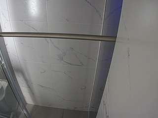 voyeurcam-casa-salsa-bathroom-9