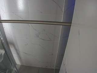 voyeurcam-casa-salsa-bathroom-9