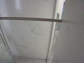 voyeurcam-casa-salsa-bathroom-9