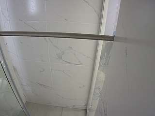 voyeurcam-casa-salsa-bathroom-9