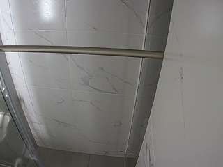 voyeurcam-casa-salsa-bathroom-9