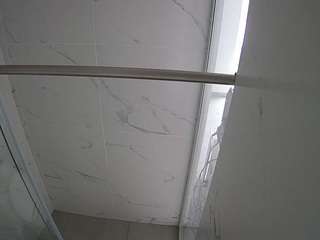 voyeurcam-casa-salsa-bathroom-9