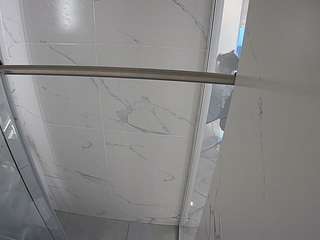 voyeurcam-casa-salsa-bathroom-9