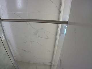 voyeurcam-casa-salsa-bathroom-9