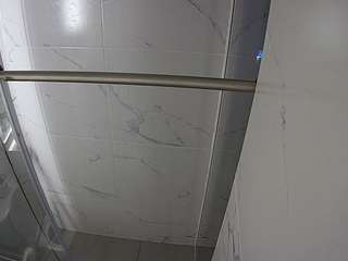 voyeurcam-casa-salsa-bathroom-9