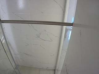 voyeurcam-casa-salsa-bathroom-9