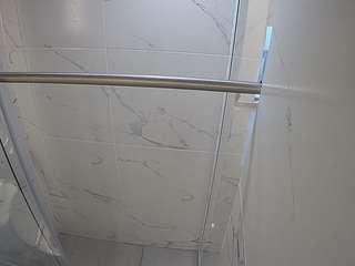 voyeurcam-casa-salsa-bathroom-9