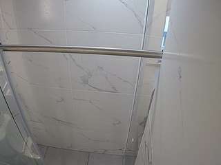 voyeurcam-casa-salsa-bathroom-9