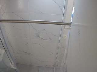 voyeurcam-casa-salsa-bathroom-9