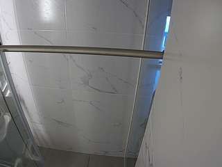 voyeurcam-casa-salsa-bathroom-9