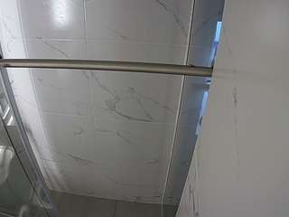 voyeurcam-casa-salsa-bathroom-9