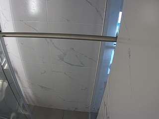 voyeurcam-casa-salsa-bathroom-9