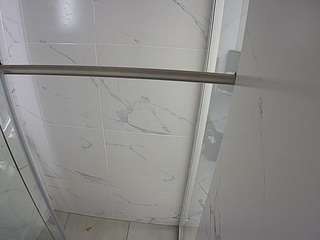 voyeurcam-casa-salsa-bathroom-9