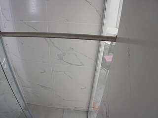 voyeurcam-casa-salsa-bathroom-9