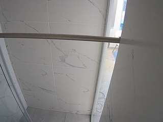 voyeurcam-casa-salsa-bathroom-9