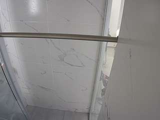 voyeurcam-casa-salsa-bathroom-9