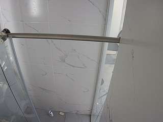 voyeurcam-casa-salsa-bathroom-9