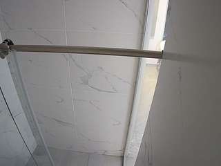 voyeurcam-casa-salsa-bathroom-9