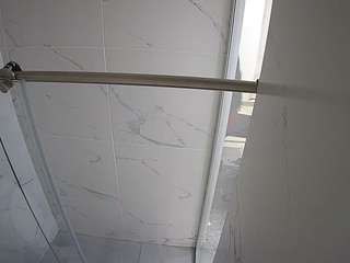 voyeurcam-casa-salsa-bathroom-9