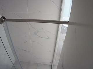 voyeurcam-casa-salsa-bathroom-9