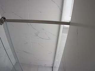 voyeurcam-casa-salsa-bathroom-9