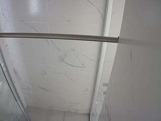 voyeurcam-casa-salsa-bathroom-9