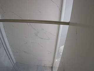 voyeurcam-casa-salsa-bathroom-9