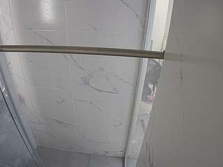 voyeurcam-casa-salsa-bathroom-9