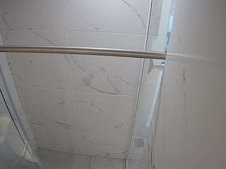 voyeurcam-casa-salsa-bathroom-9
