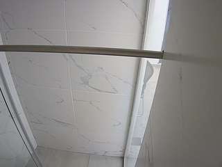 voyeurcam-casa-salsa-bathroom-9