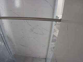 voyeurcam-casa-salsa-bathroom-9