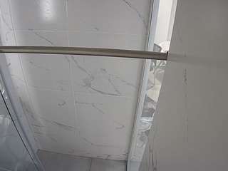 voyeurcam-casa-salsa-bathroom-9