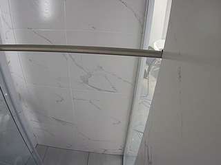 voyeurcam-casa-salsa-bathroom-9