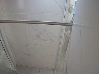 voyeurcam-casa-salsa-bathroom-9
