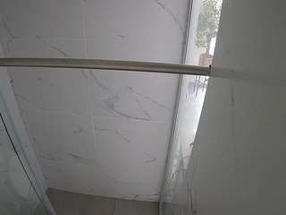 voyeurcam-casa-salsa-bathroom-9