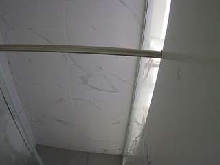 voyeurcam-casa-salsa-bathroom-9