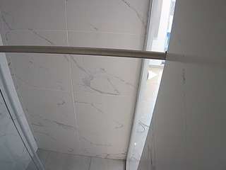 voyeurcam-casa-salsa-bathroom-9
