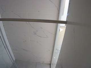 voyeurcam-casa-salsa-bathroom-9