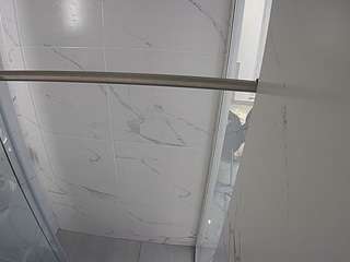 voyeurcam-casa-salsa-bathroom-9