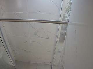 이 모델은 현재 라이브 중입니다. voyeurcam-casa-salsa-bathroom-9