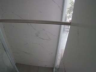 Dieses Model ist jetzt live. voyeurcam-casa-salsa-bathroom-9