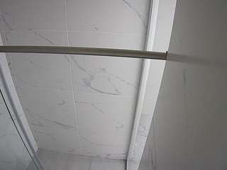 voyeurcam-casa-salsa-bathroom-9