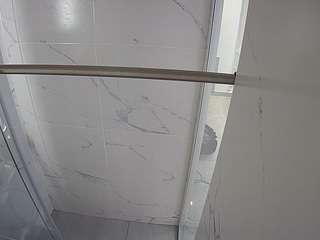 هذا النموذج مباشر الآن. voyeurcam-casa-salsa-bathroom-9