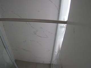 voyeurcam-casa-salsa-bathroom-9
