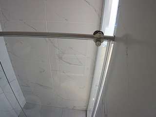 voyeurcam-casa-salsa-bathroom-9