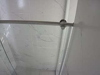 voyeurcam-casa-salsa-bathroom-9