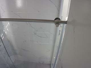voyeurcam-casa-salsa-bathroom-9