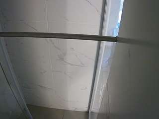 voyeurcam-casa-salsa-bathroom-9
