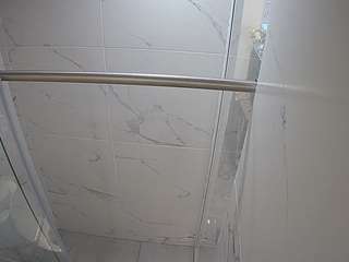 voyeurcam-casa-salsa-bathroom-9