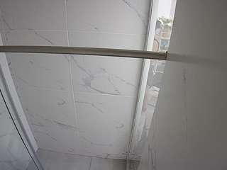 voyeurcam-casa-salsa-bathroom-9